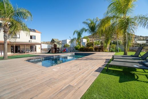 别墅  Palodeia, Palódeia