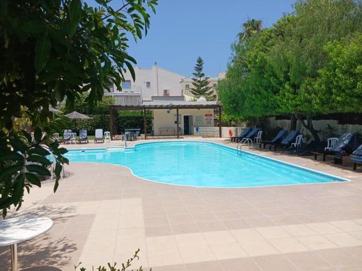 Hôtel particulier à Pyrgos, Limassol District