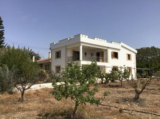 Villa Chlórakas, Paphos District