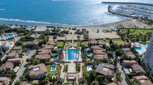 Apartment in Parekklisha, Parekklisiá