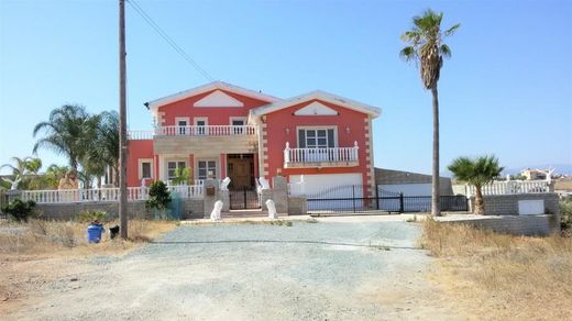 Villa a Palaiométocho, Nicosia District