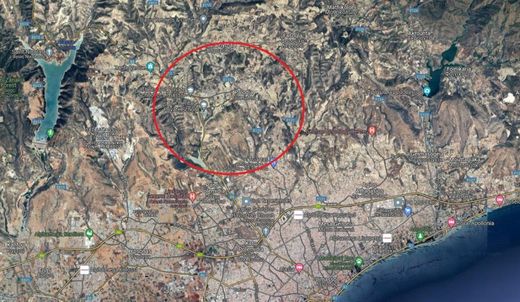 Αγροτεμάχιο σε Palodeia, Palódeia