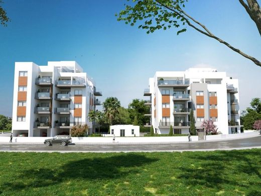 Apartment / Etagenwohnung in Ágios Athanásios, Limassol District