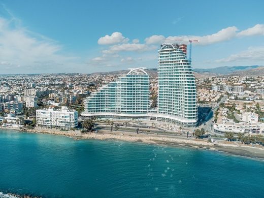 펜트하우스 / Germasógeia, Limassol District