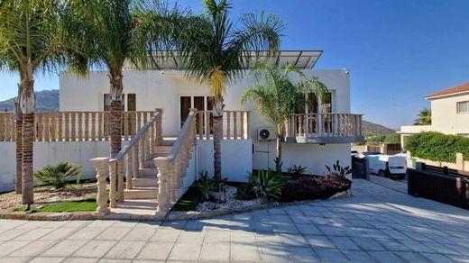 Palodeia, Palódeiaのヴィラ