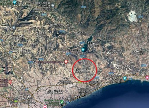 Germasógeia, Limassol Districtの土地