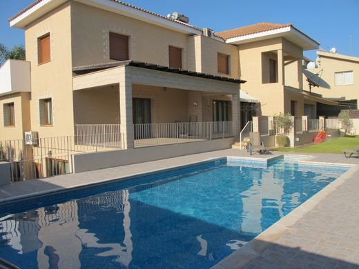 Germasógeia, Limassol Districtのヴィラ