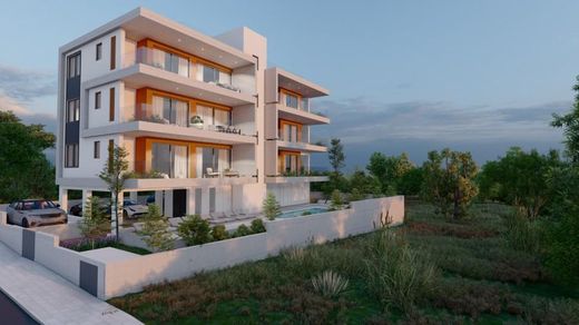 Apartment / Etagenwohnung in Káto Páfos, Paphos District
