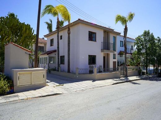 Káto Polemídia, Limassol Districtのタウンハウス