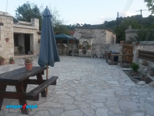 Villa Choúlou, Paphos District
