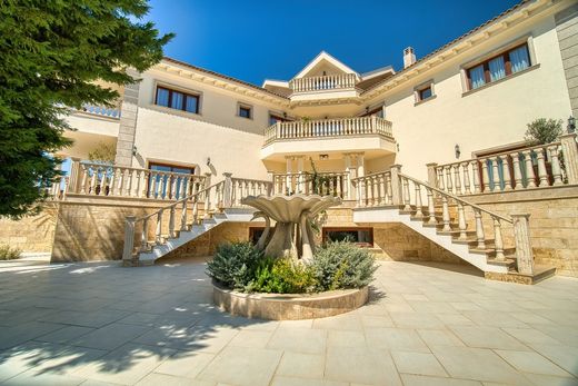 ﻓﻴﻼ ﻓﻲ Mouttagiáka, Limassol District