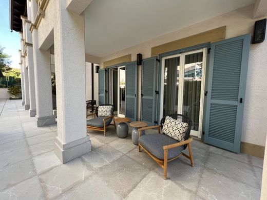 Διαμέρισμα σε Parekklisha, Parekklisiá