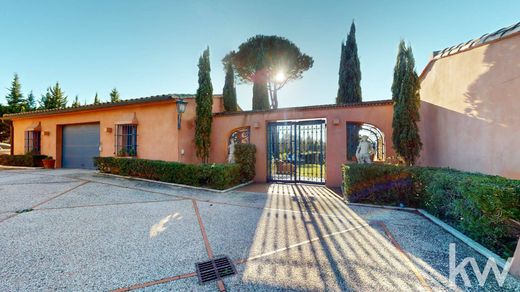 Country House in Palaja, Aude