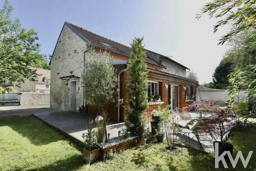 Villa in Gouvieux, Oise
