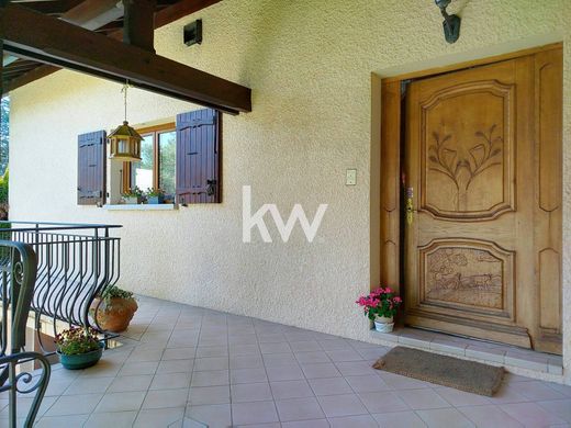 Villa a Andilly, Alta Savoia