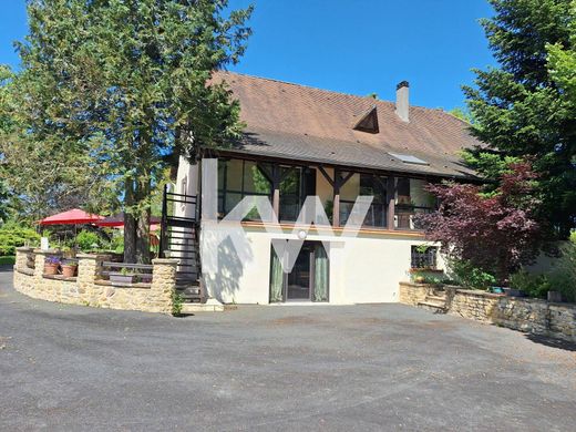 Landhuis in Dussac, Dordogne