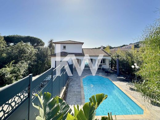 Willa w Cavalaire-sur-Mer, Var