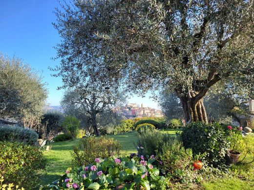 Villa a Gattières, Alpi Marittime