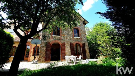 Villa in Saint-Germain-en-Laye, Yvelines