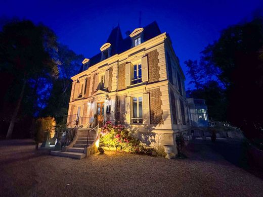 Landhuis in Magny-en-Vexin, Val d'Oise