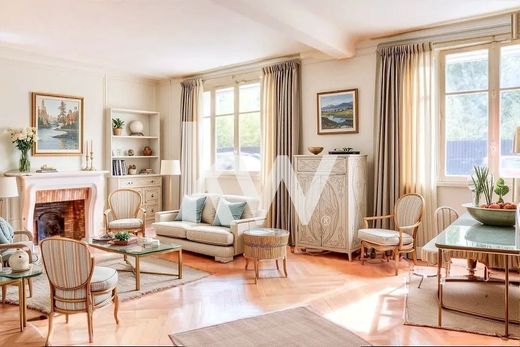 Apartment in Boulogne-Billancourt, Hauts-de-Seine