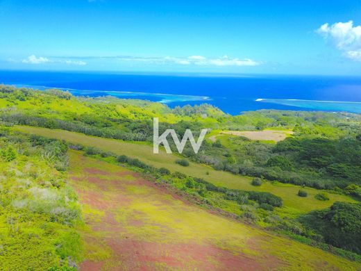 Land in Taiarapu, Îles du Vent