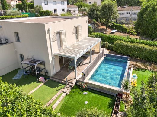 Villa in Valbonne, Alpes-Maritimes