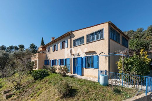 Villa in Roquefort-les-Pins, Alpes-Maritimes