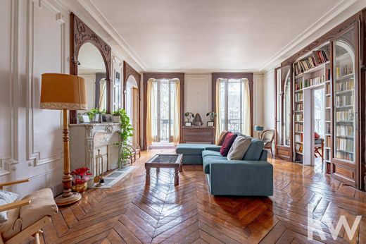 モンマルトル, Parisのアパートメント