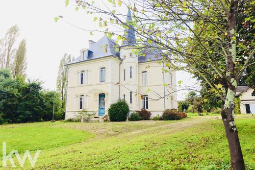 Villa a Nieul-le-Virouil, Charente-Maritime