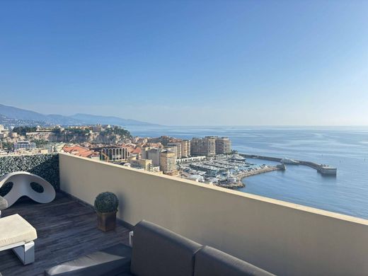 Apartment / Etagenwohnung in Cap-d'Ail, Alpes-Maritimes