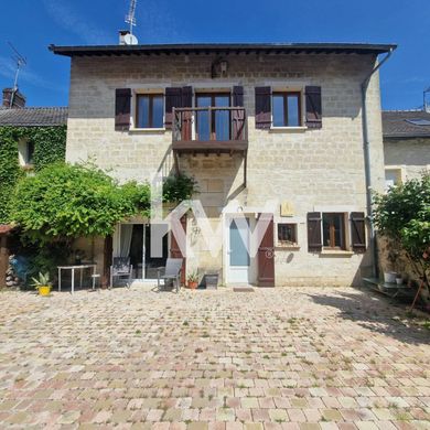 Villa en Auvers-sur-Oise, Valle de Oise