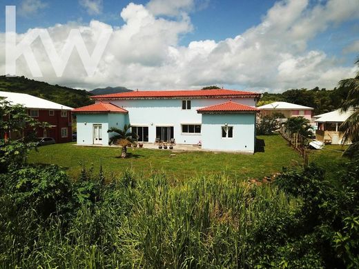 别墅  Le Lorrain, Martinique