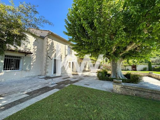 Villa in Cheval-Blanc, Vaucluse