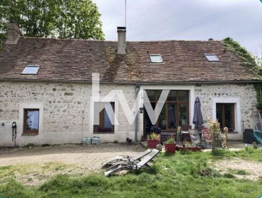 Villa in Larchant, Seine-et-Marne