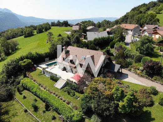 Villa in Marignier, Haute-Savoie