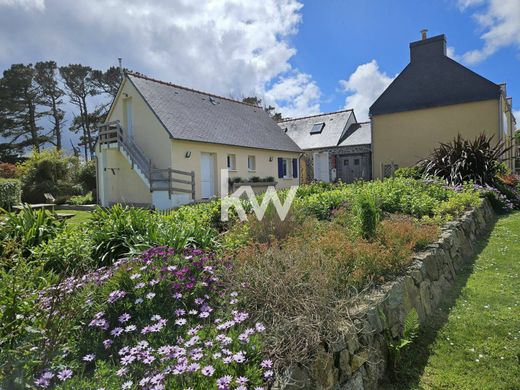 Villa a Roscanvel, Finistère