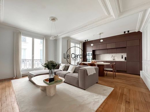 Apartament w La Muette, Auteuil, Porte Dauphine, Paris