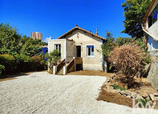 Villa in Marseille, Bouches-du-Rhône