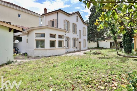 Villa - Lyon, Ródano