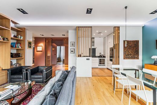 Apartment / Etagenwohnung in Lyon, Rhône