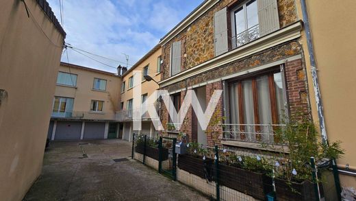 Edificio en Argenteuil, Valle de Oise