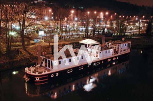 Biuro w Sèvres, Hauts-de-Seine