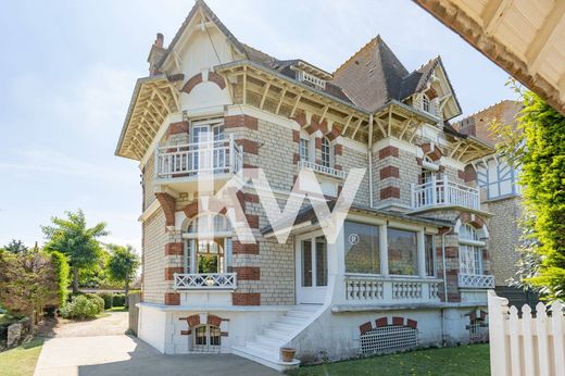 Βίλα σε Ouistreham, Calvados