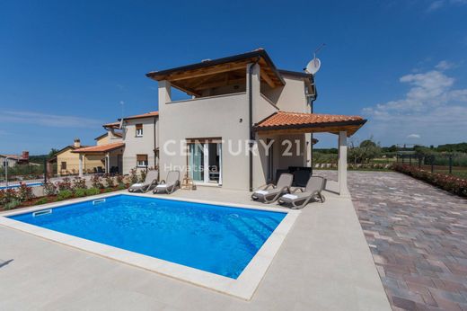 Luxe woning in Brtonigla, Brtonigla-Verteneglio