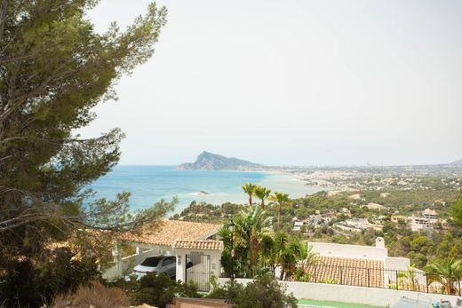 Land in Altea, Alicante