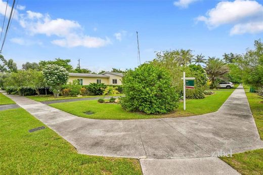 Luxury home in Homestead Village, Orange County