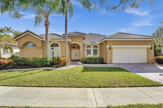 منزل ﻓﻲ Pembroke Pines, Broward County