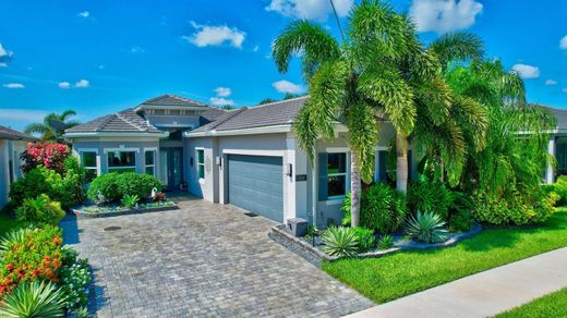 Luxury home in Boynton Beach, Palm Beach