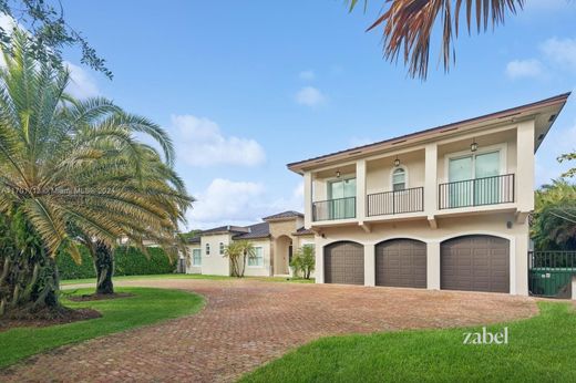 Luxury home in South Miami Heights, Miami-Dade